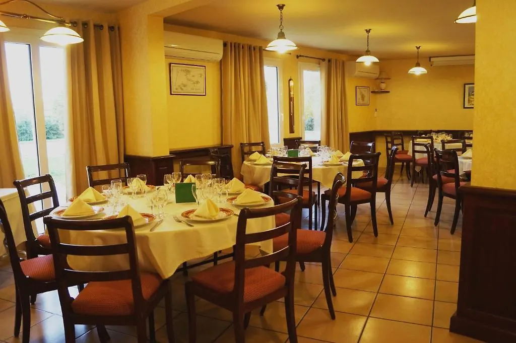 Hotel Restaurant La Martiniere Montélier Frankrijk